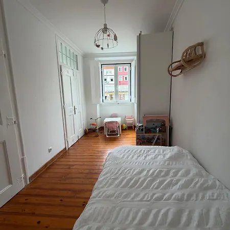 شقة T2 Com Vista Mar Lisboa
